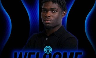 国米凌晨官宣国青新星加盟，范佩西欧冠失银靴遭嘲笑