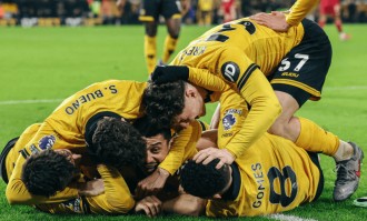 英超最新积分战报：利物浦爆大冷，利兹联被绝杀，埃弗顿连胜