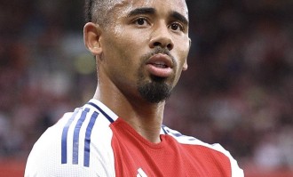 3000万英镑！英媒曝阿森纳放弃热苏斯，周薪26.5万镑，埃弗顿有意租借