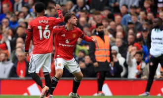 英超-芒特进球赛斯科连场破门 阿莫林50场曼联2-0黑猫