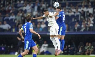 皇家马德里对阵比利亚雷亚尔：姆巴佩领衔，阿隆索力求一胜！