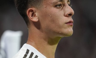 姆巴佩引领皇马新纪元：10战9胜状态飙升，阿隆索的战术变革成效显著