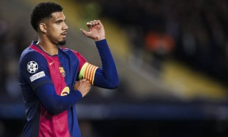 引进尼科，放弃天坑队长，巴萨选择难题震撼人心